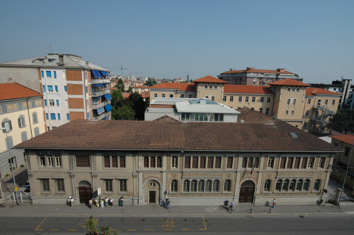 Bergamo - Ampliamento scuola d'Arte Andrea Fantoni - Vista aerea prima dei lavori